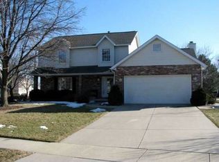 3203 Yorkshire Ct, Bloomington, IL