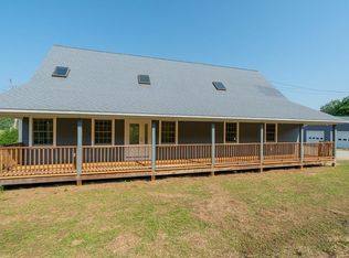 36 Paige Hill Rd, Brimfield, MA 01010