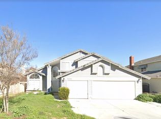 7953 Wendover Dr, Riverside, CA 92509
