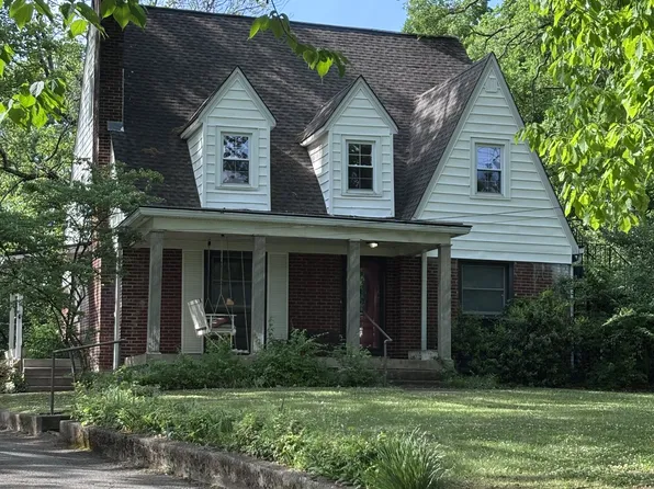 1718 Green Hills Dr, Nashville, TN 37215