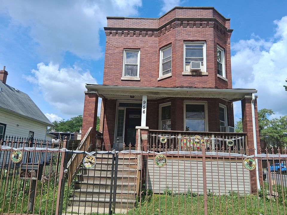 1st image of 956 N Lawler Ave