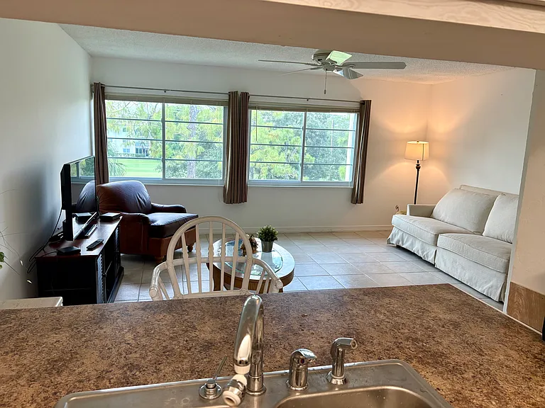1086 Forest Lakes Dr #305 — Photo 17