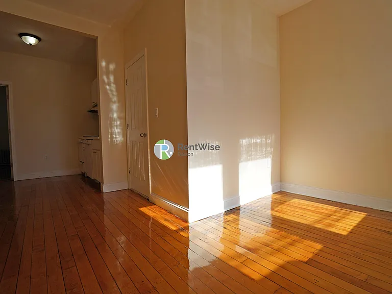 1216 Commonwealth Ave #2 — Photo 6