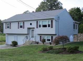 672 Berlin St, Southington, CT 06489