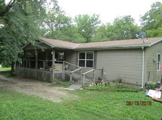 23430 Chieftain Rd, Tonganoxie, KS 66086
