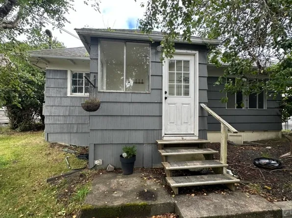 1005 Ocean Beach Boulevard N, Long Beach, WA 98631
