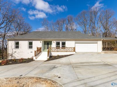 2405 Bankhead Pkwy NE, Huntsville, AL, 35801