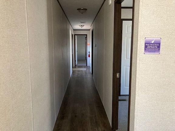 3rd image of 337 Oakhill Ct