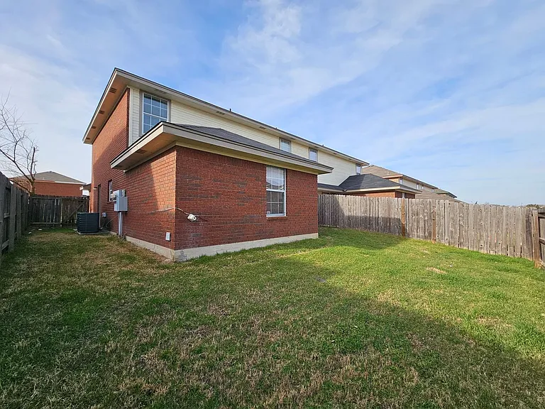 4005 Nadine Dr #D — Photo 19