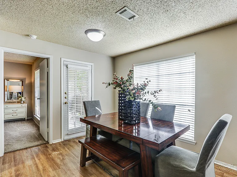 Chappell Hill Apartments — Photo 79