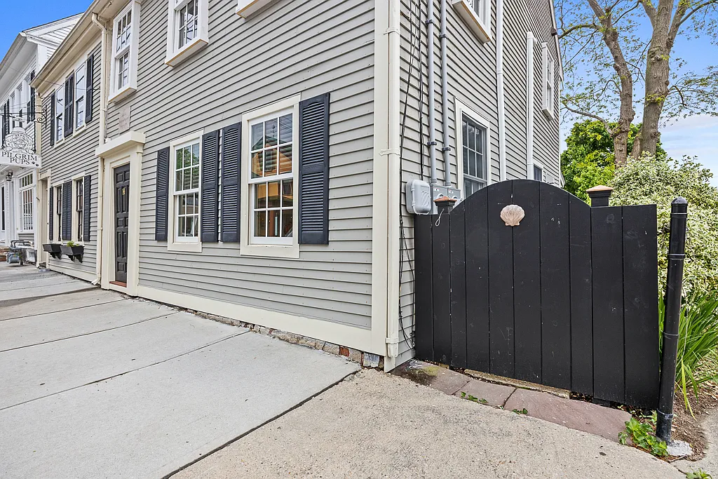 14 North St — Photo 4