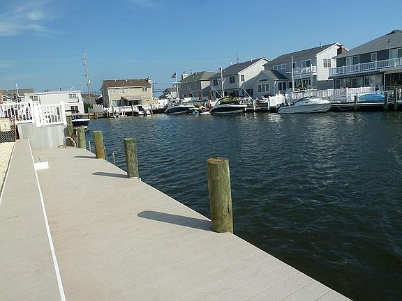 50 foot dock facing ocean. Stainless ladder for getting int