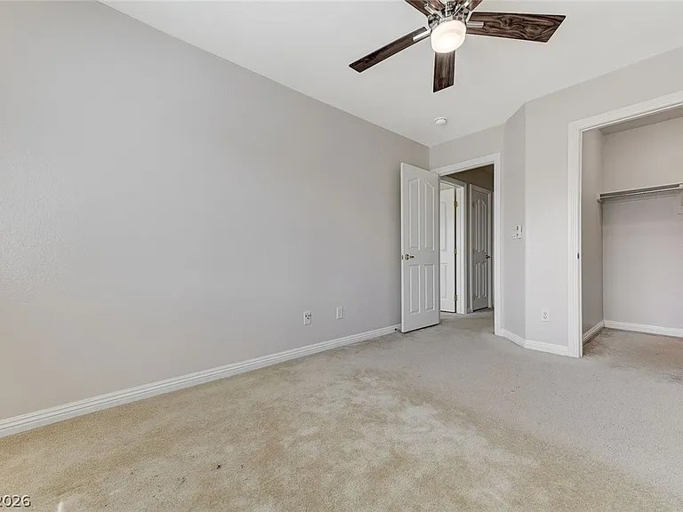 5048 Lower Falls Ct — Photo 49