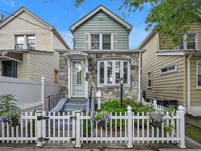 13327 135th Pl, South Ozone Park, NY, 11420