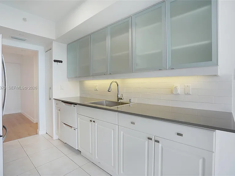 21205 Yacht Club Dr #2604 — Photo 14