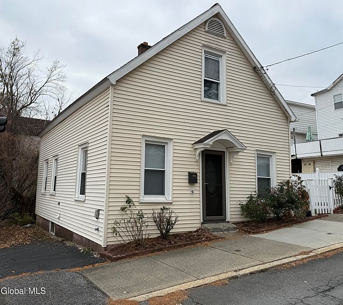 2nd image of 6 Spring Street