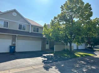 1241 Pecks Woods Turn, New Brighton, MN 55112