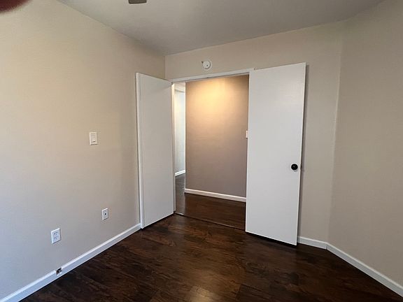 2nd image of 3901 Starwood Ln