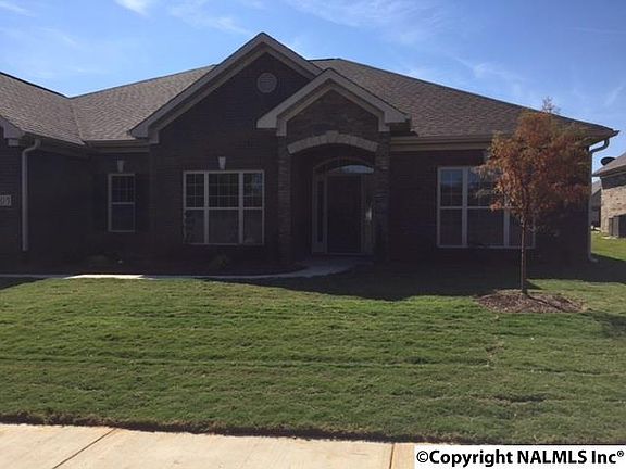 2nd image of 505 Creek Bed Cir