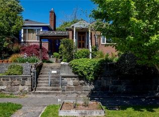 726 N 76th St, Seattle, WA 98103