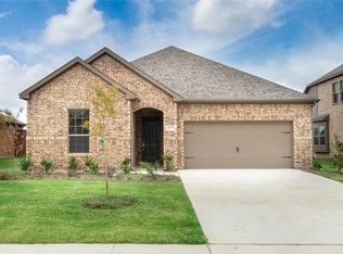 577 Spruce Trl, Forney, TX 75126