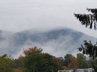 915 W Chapel Rd, Asheville, NC 28803