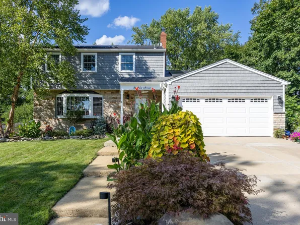 36 Kent Ave, Marlton, NJ 08053