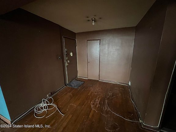 4th image of 350 Richmond Ter APT 3M
