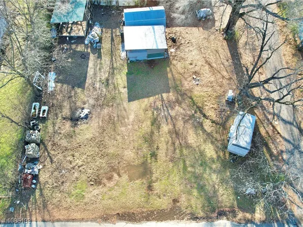 302 Morris Ave, Poteau, OK 74953