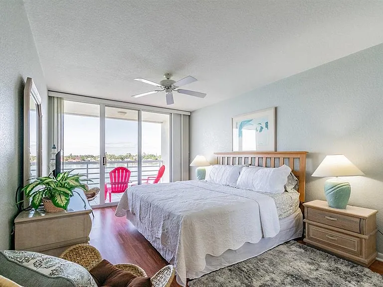 6085 Bahia Del Mar Cir #468 — Photo 14