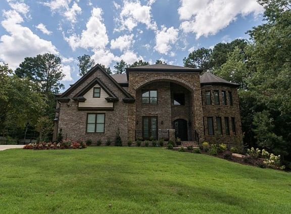 3rd image of 4090 Oak Forest Cir