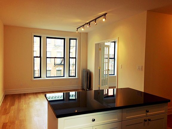 4th image of 204 W 108th St APT 43