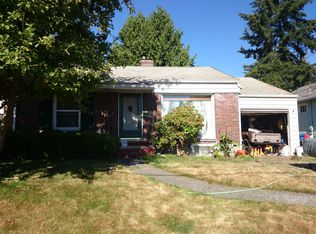 3217 Belvidere Ave SW, Seattle, WA 98126