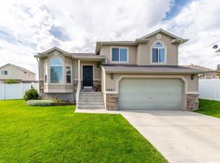 6081 W Oakshade Ln, West Jordan, UT 84081