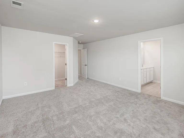 1014 Cleveland Meadows Trl — Photo 6