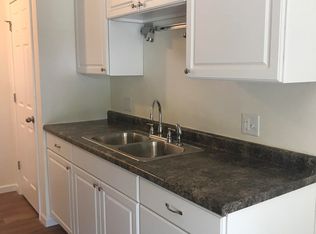 1000 Copeland Ave APT 215, La Crosse, WI 54603