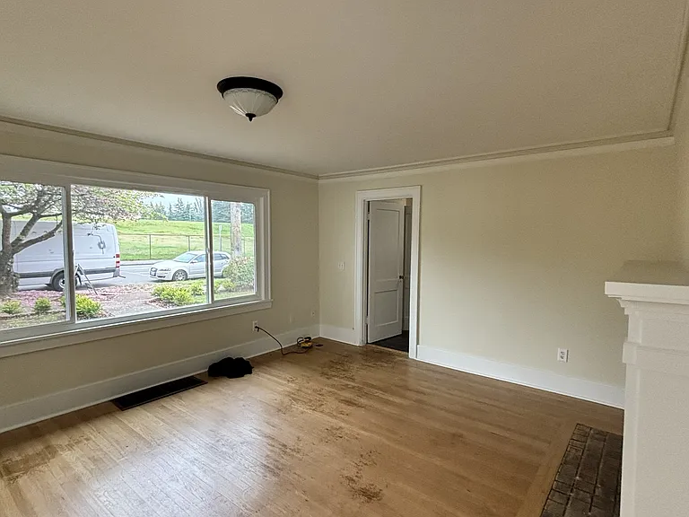 7315 12th Ave NE — Photo 6