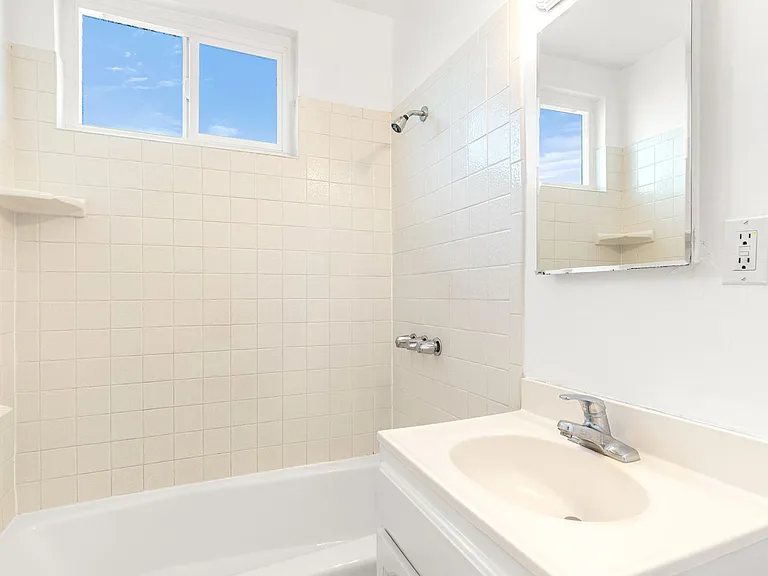 2222 248th St — Photo 21
