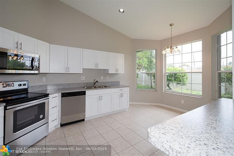 1st image of 7520 S Aragon Blvd #2