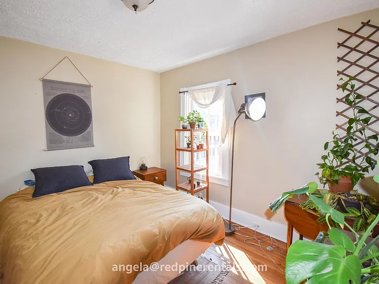 5930 Elwood St #3 — Photo 8