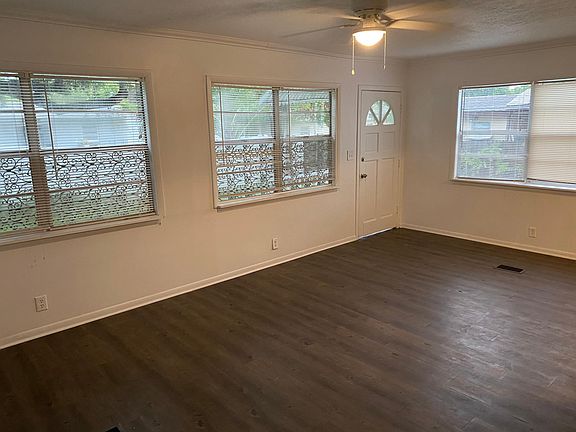 3rd image of 1513 W River Shore Way