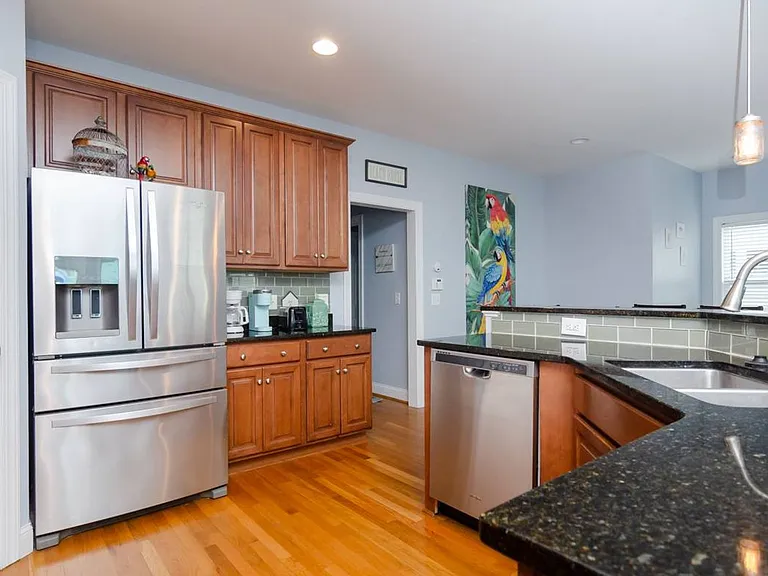 1604 Canal Dr #1 — Photo 5