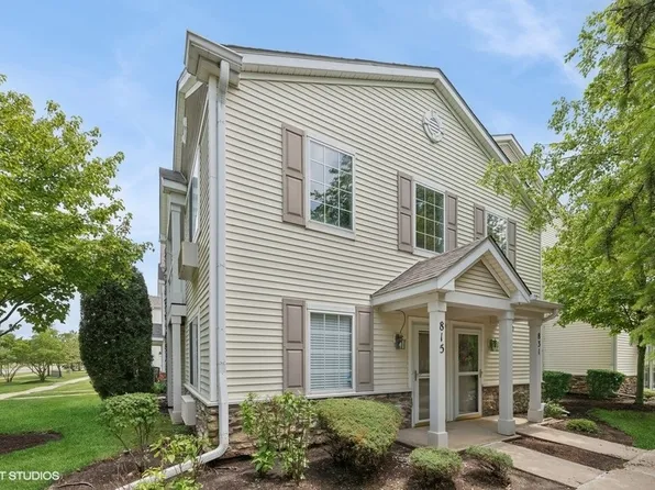 815 Silverstone Dr #0, Carpentersville, IL 60110