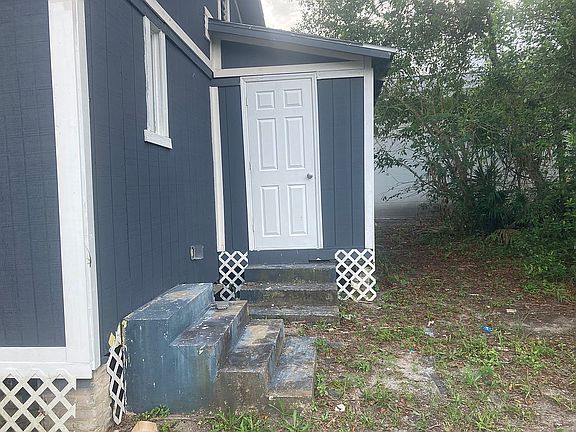 4th image of 232 234 S Clara Ave
