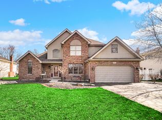 652 Lisson Grv, New Lenox, IL 60451