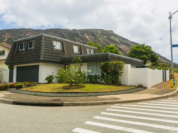 7263 Ninini Pl, Honolulu, HI 96825