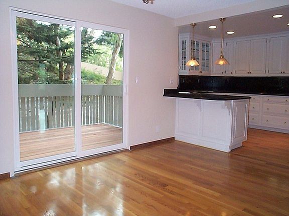 Deck & Kitchen