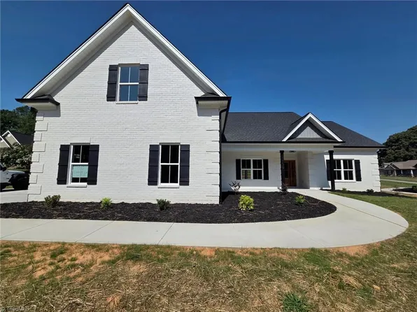 150 Channy Ln, Lexington, NC 27295
