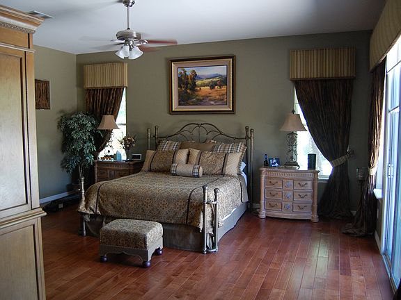 4th image of 2870 E Page Ct