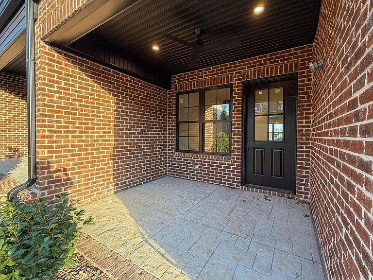 4161 Cocos Way — Photo 4